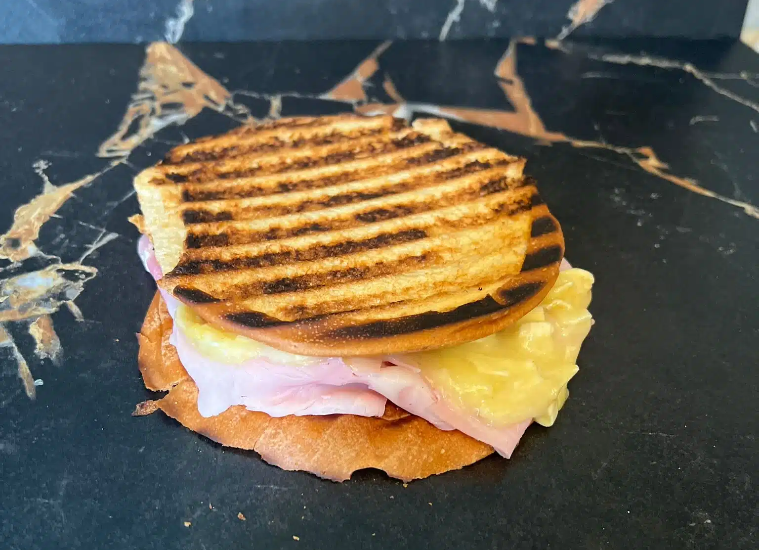 Il Tostato con patate fritte